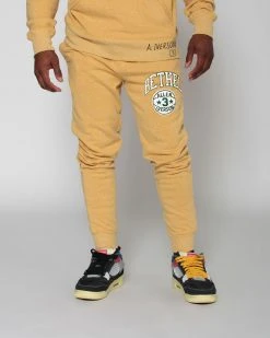 Allen Iverson AI Bubba Chuck Gold Sweatpants SPORT AND ICON