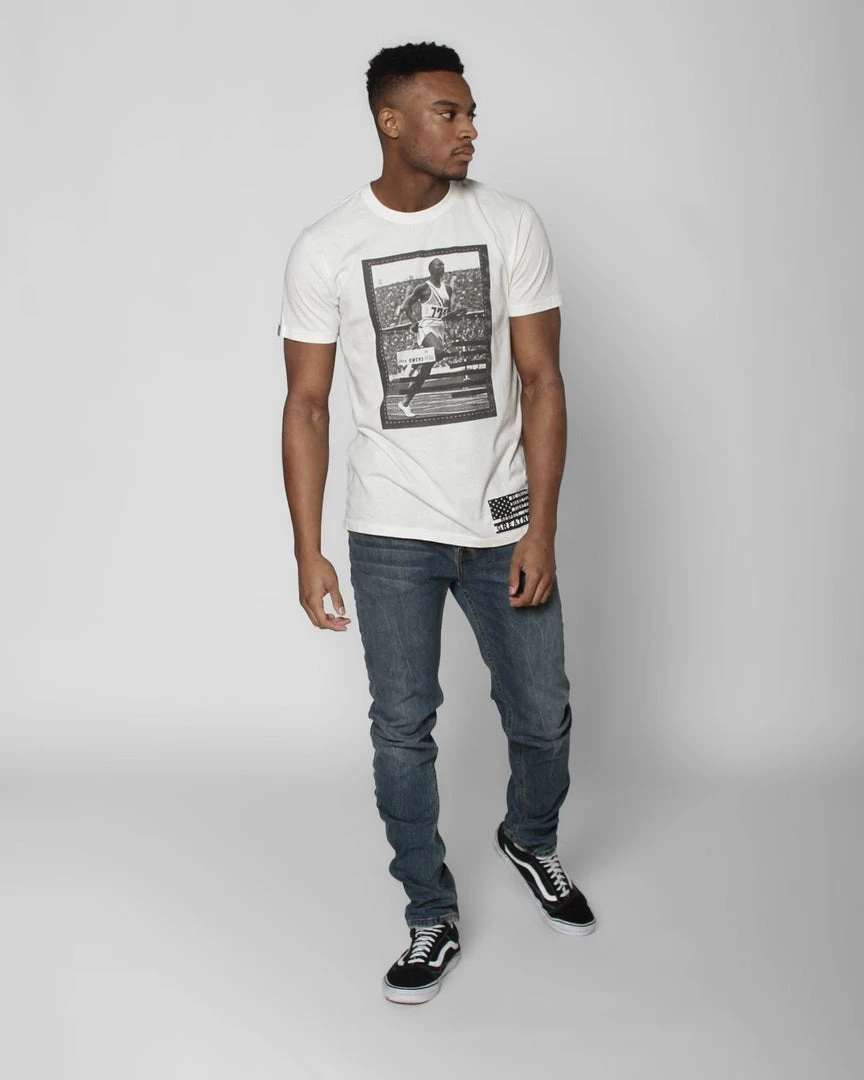 SPORT AND ICON BHT - Jesse Owens Photo Tee 7 SPORT AND ICON BHT - Jesse Owens Photo Tee