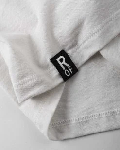 NEW ARRIVALS Bruce Lee Photo Vintage White Tank