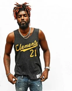 Roberto Clemente Clemente #21 Black Tank SPORT AND ICON