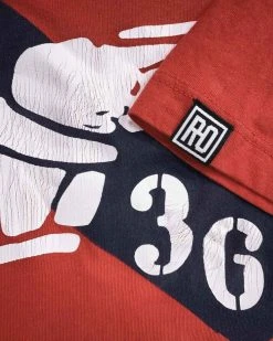 SPORT AND ICON Jesse Owens Ground Breakers Red Tee 18 SPORT AND ICON Jesse Owens Ground Breakers Red Tee