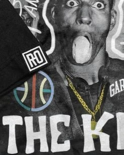 Kevin Garnett KG "The Kid" Photo Vintage Black Tee
